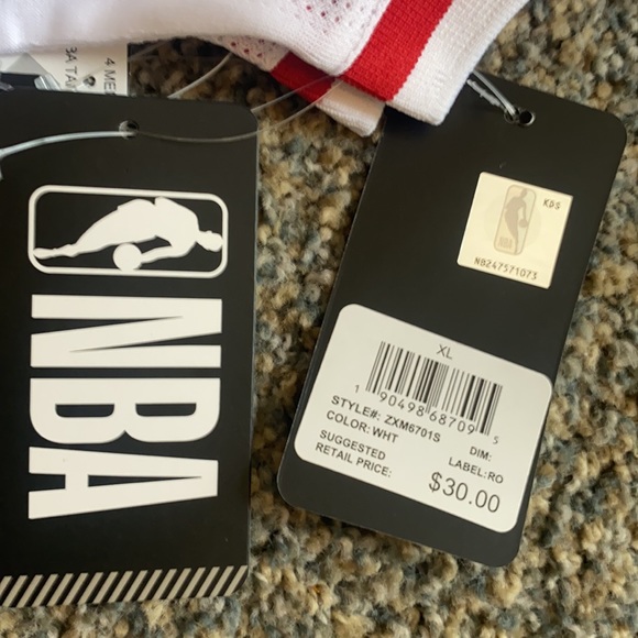 NBA Logo Jersey - Picture 2 of 3